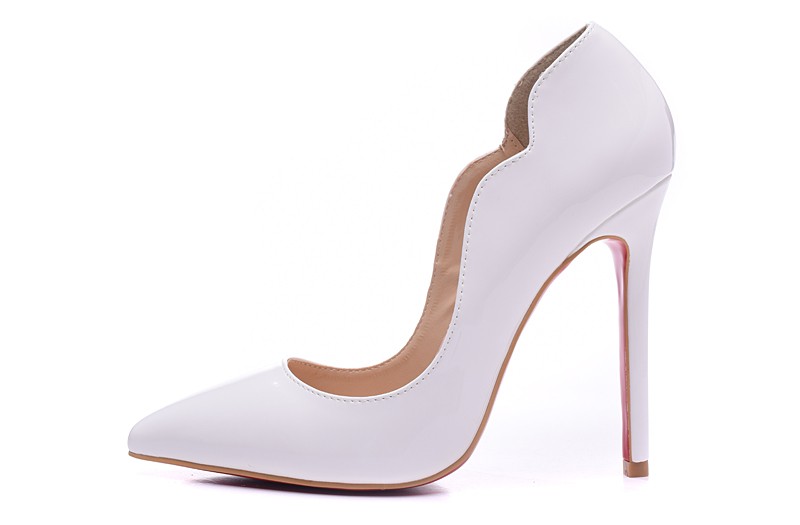 escarpin blanc louboutin